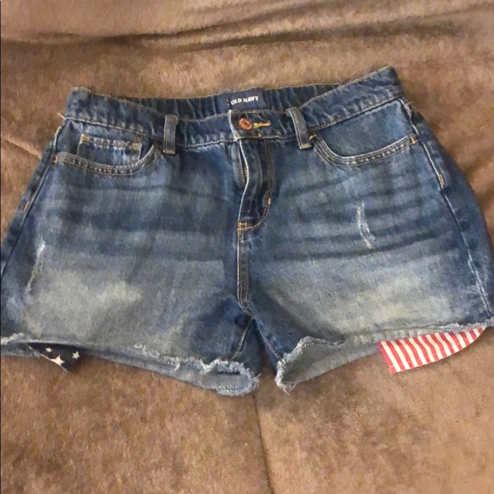 like new, patriotic shorts